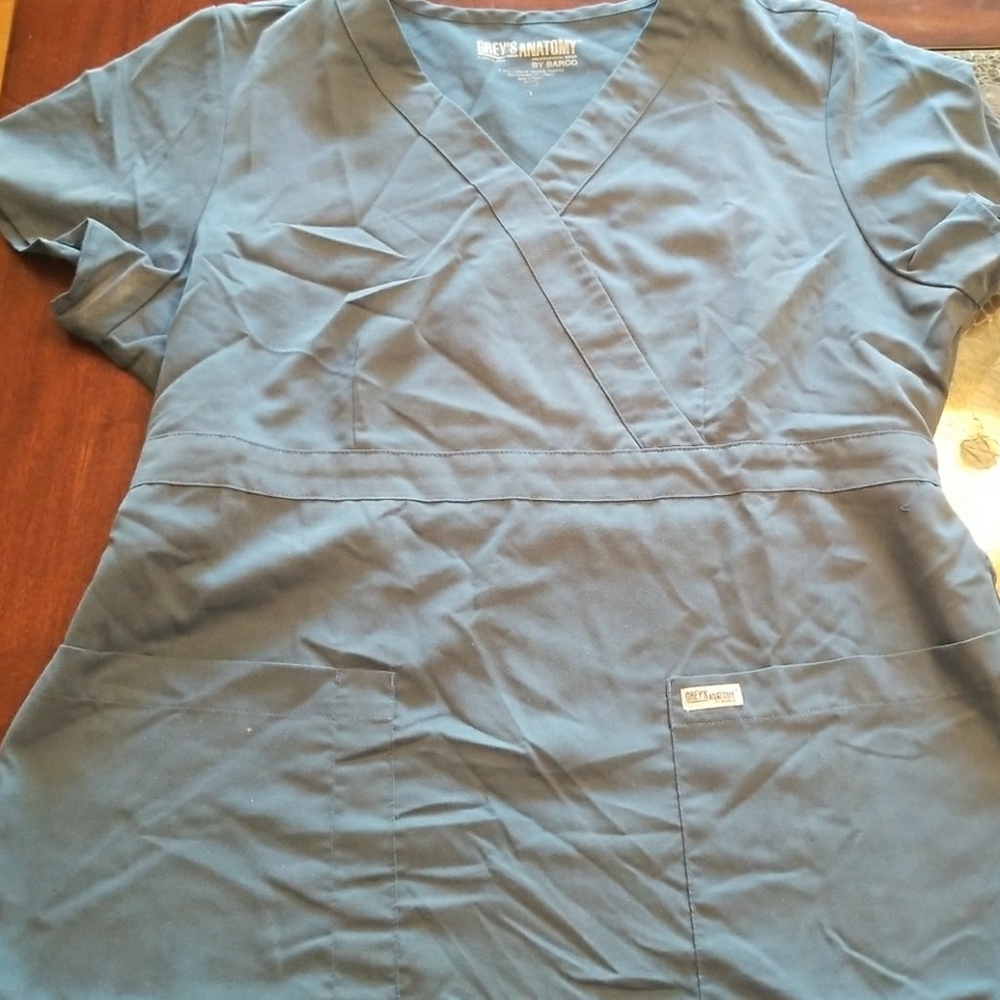 Grey's anatomy L Scrub top